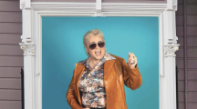 Marga Gomez’s Spanish Stew at NCTC Is a Latina Lesbian Odyssey to 1976 San Francisco Marga Gomez’s Spanish Stew at NCTC Is a Latina Lesbian Odyssey to 1976 San Francisco